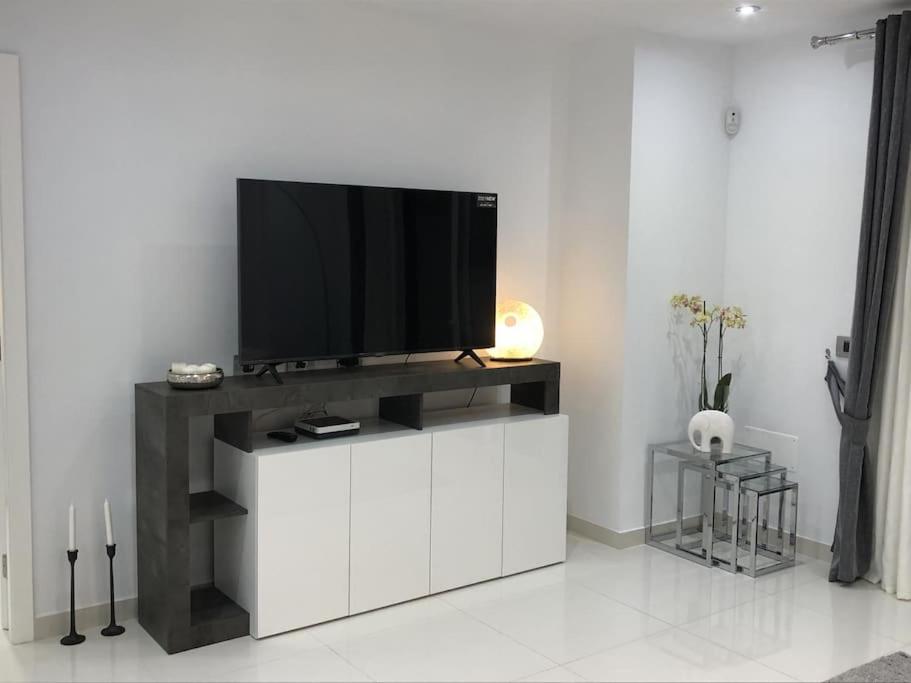 Apartamento Con Impresionantes Vistas Y Piscina Costa Adeje  Luaran gambar