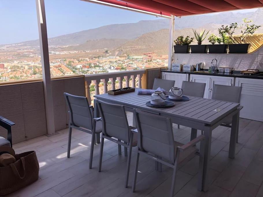 Apartamento Con Impresionantes Vistas Y Piscina Costa Adeje  Luaran gambar